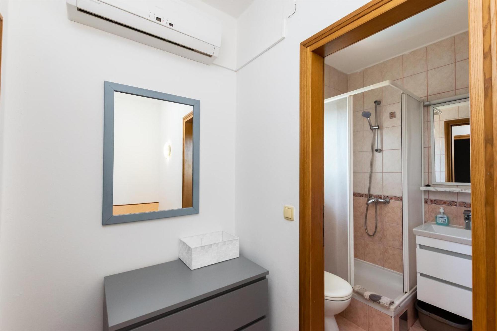 Apartments Miranda لوبار المظهر الخارجي الصورة